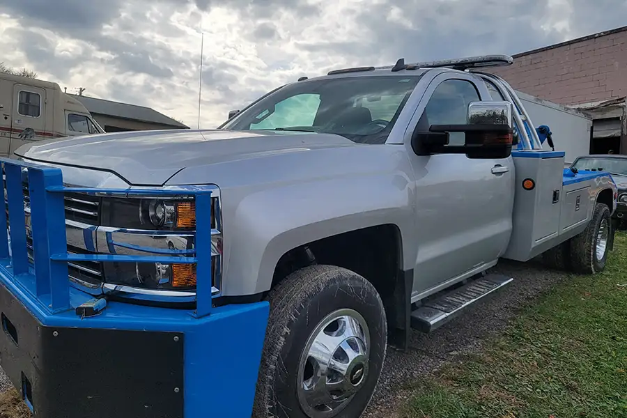 medium-duty towing clinton illinois